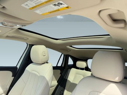 New 2026 Mercedes-Benz GLA 250 GLA 250 image 15