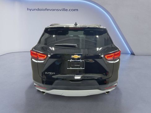 Used 2024 Chevrolet Blazer LT w/ Convenience Package FWD image 3