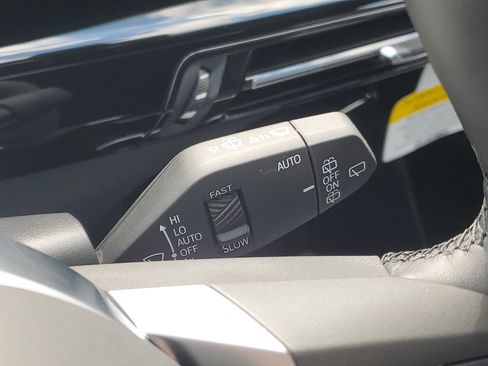 New 2026 BMW X1 xDrive28i w/ Technology Package image 16