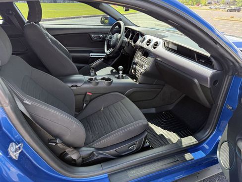 Used 2017 Ford Mustang GT w/ Enhanced Security Package RWD image 28