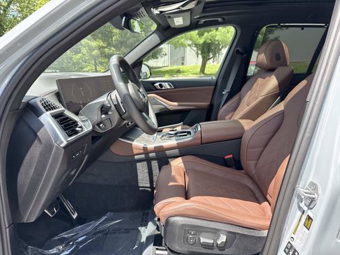 Used 2026 BMW X5 xDrive40i w/ Executive Package AWD/4WD image 14