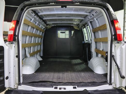 Certified 2024 Chevrolet Express 2500 w/ Driver Convenience Package image 5