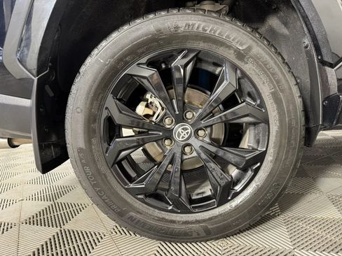 Used 2022 Toyota RAV4 SE AWD/4WD image 43
