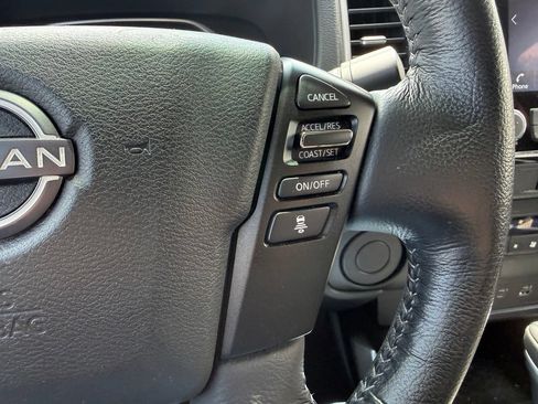 Used 2022 Nissan Frontier SV RWD image 14