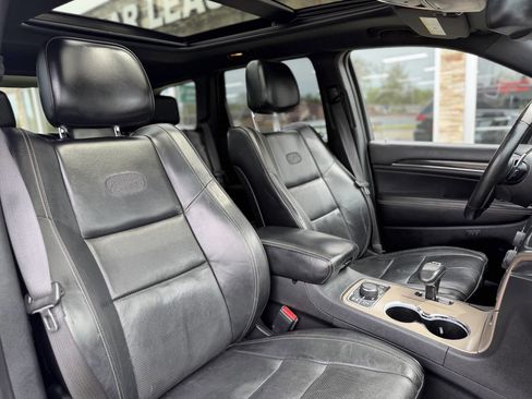 Used 2014 Jeep Grand Cherokee Overland AWD/4WD image 17