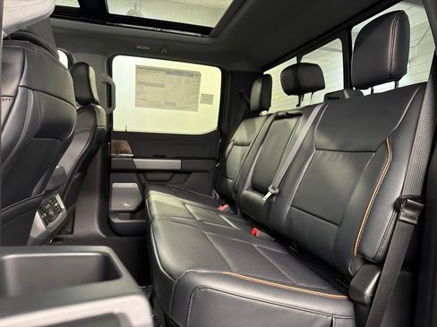 New 2026 Ford F250 Lariat w/ Black Appearance Package AWD/4WD image 35