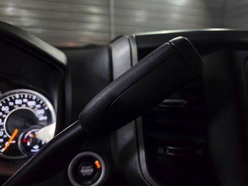 Used 2020 RAM 5500 Tradesman w/ Chrome Appearance Group image 26