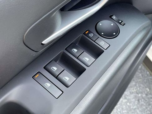 New 2026 Hyundai Santa Cruz SE image 13