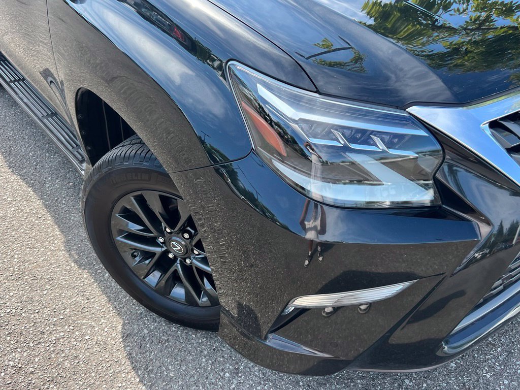Used 2023 Lexus GX 460 Premium w/ Premium Package AWD/4WD image 2