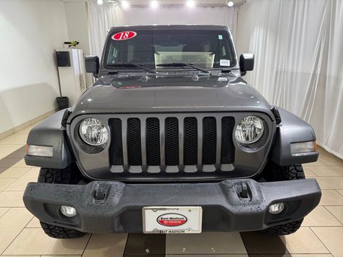 Used 2018 Jeep Wrangler Unlimited Sport S image 8