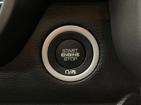 Used 2023 RAM 1500 Big Horn AWD/4WD image 13