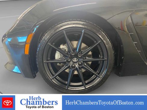 Used 2024 Toyota GR86 Premium RWD image 19