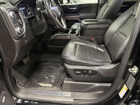 Used 2020 GMC Sierra 3500 Denali w/ Denali Ultimate Package AWD/4WD image 15