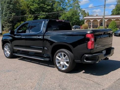 Certified 2022 Chevrolet Silverado 1500 High Country w/ High Country Premium Package image 6