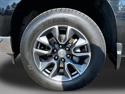 Certified 2023 Chevrolet Silverado 1500 LT AWD/4WD image 9