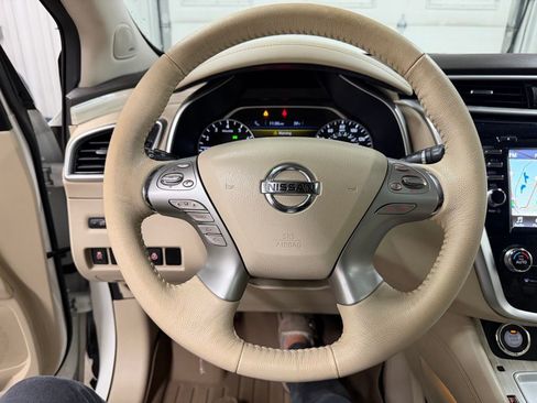 Used 2015 Nissan Murano Platinum w/ Platinum Technology Package image 39