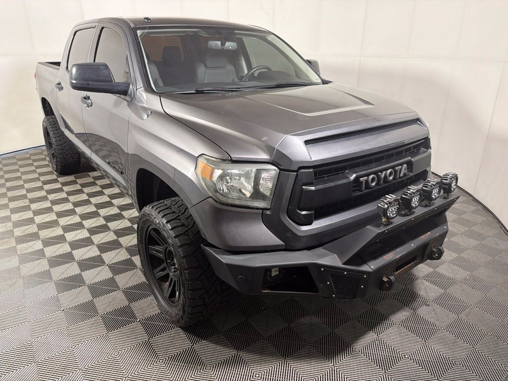 Used 2015 Toyota Tundra SR5 w/ TRD Off Road Package AWD/4WD image 1