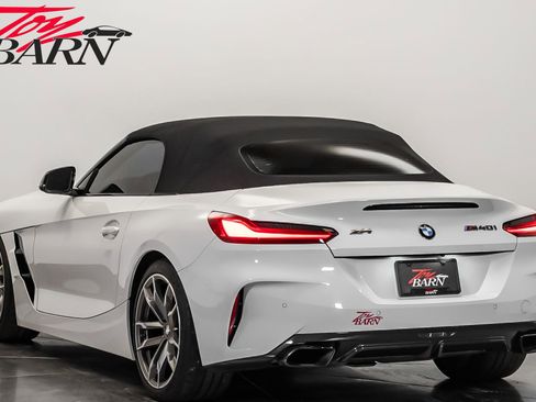 Used 2020 BMW Z4 M40i w/ Driving Assistance Package image 11