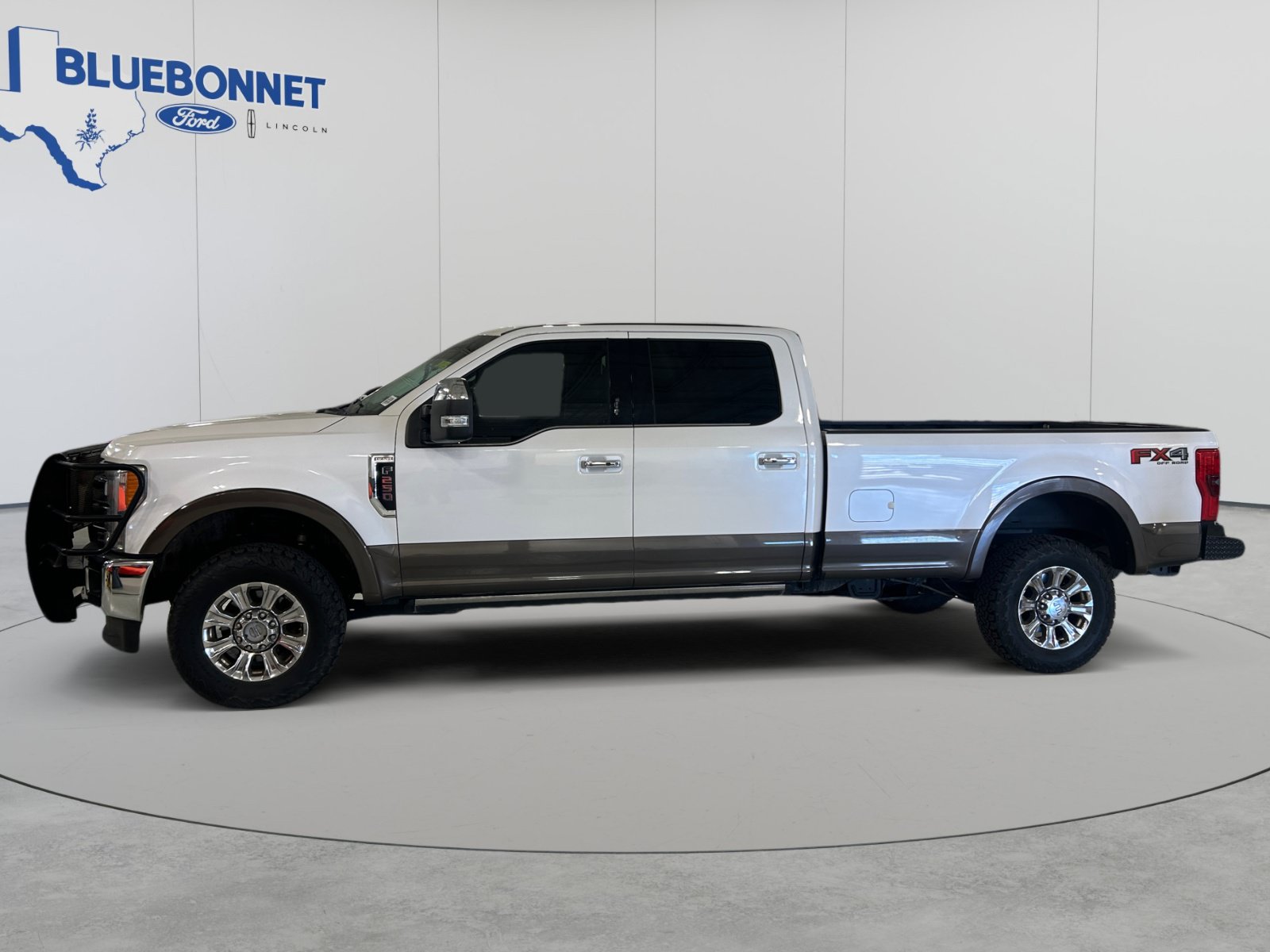 Used 2017 Ford F250 King Ranch w/ King Ranch Ultimate Package AWD/4WD image 5