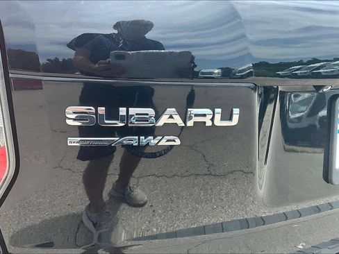 Used 2015 Subaru Forester 2.5i Premium w/ All-Weather Package AWD/4WD image 9