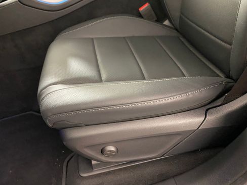 Used 2026 Mercedes-Benz GLE 350 4MATIC image 13