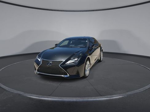 Used 2025 Lexus RC 300 w/ Premium Package RWD image 4