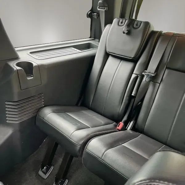 Used 2016 Ford Expedition Limited w/ Equipment Group 301A AWD/4WD image 28