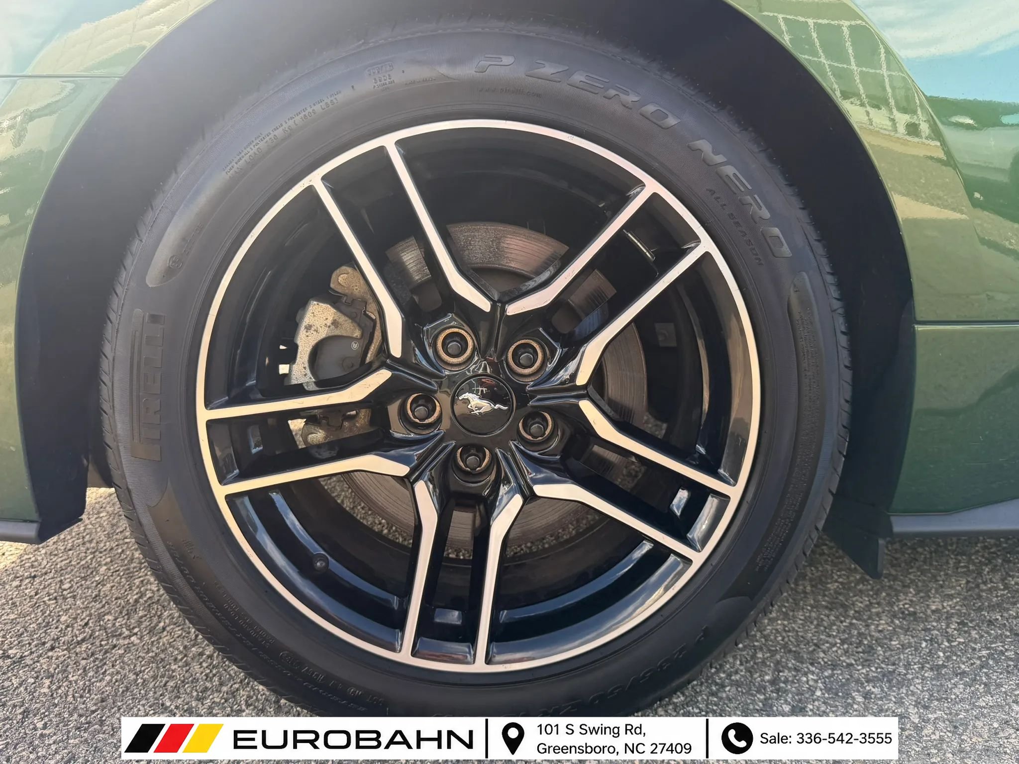 Used 2022 Ford Mustang GT Premium w/ Equipment Group 401A RWD image 22