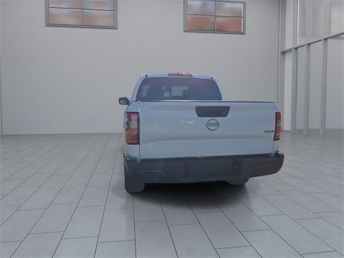 New 2026 Nissan Frontier S image 7