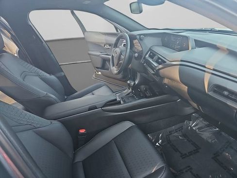 Used 2020 Lexus UX 250h w/ Accessory Package 2 AWD/4WD image 28