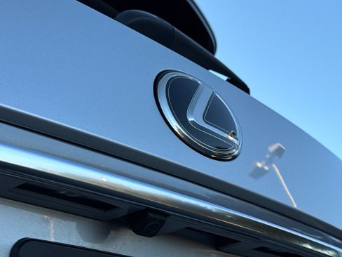 Used 2018 Lexus RX 350L AWD image 15