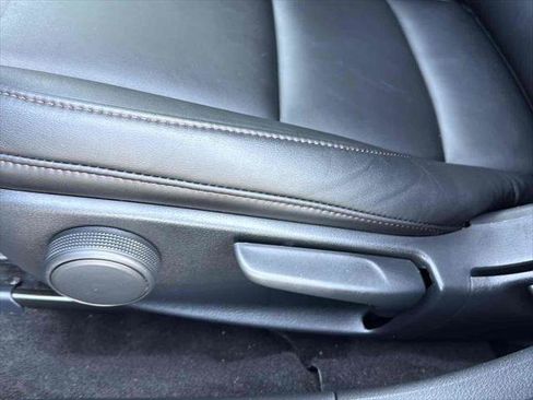 Used 2025 MAZDA MAZDA3 s image 14