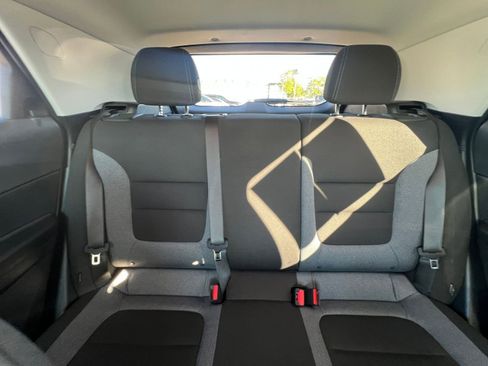 Used 2025 Chevrolet TrailBlazer LT image 38