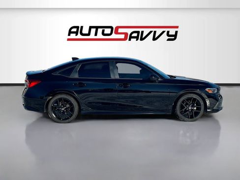 Used 2022 Honda Civic Sport image 8