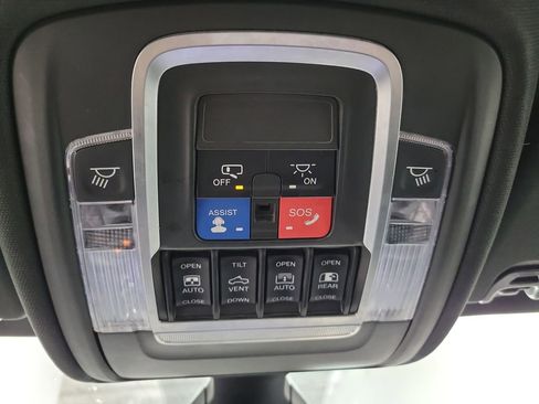 Used 2019 RAM 1500 Sport w/ Level 2 Equipment Group AWD/4WD image 50