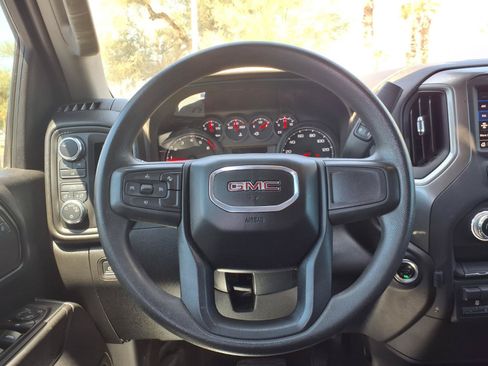 Used 2024 GMC Sierra 2500 Pro w/ Convenience Package AWD/4WD image 18