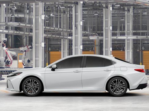 New 2026 Toyota Camry XLE FWD image 4