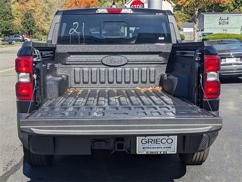 New 2025 Ford Maverick Lariat w/ Black Appearance Package image 29