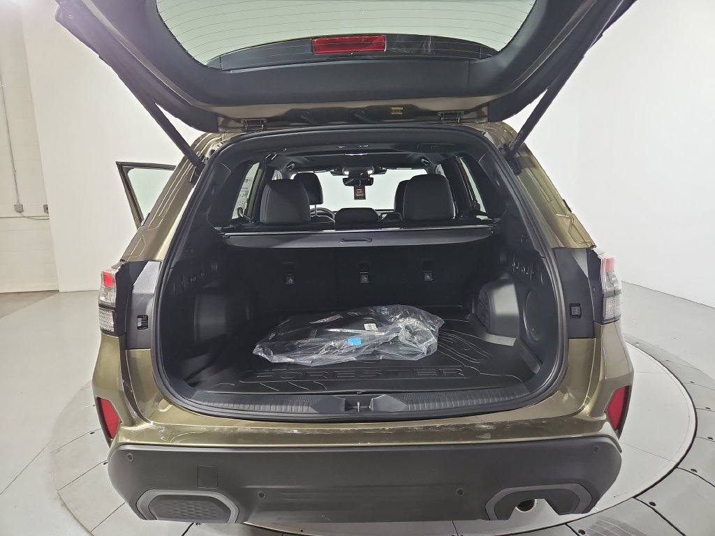 New 2026 Subaru Forester Touring AWD/4WD image 23
