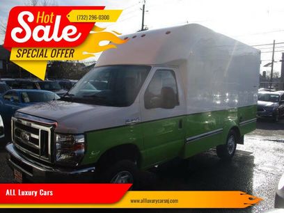 Used 2016 Ford E-350 and Econoline 350 Super Duty w/ Power Windows & Locks Group