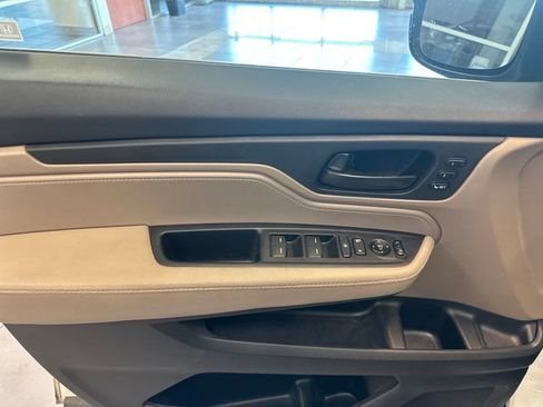 Used 2022 Honda Odyssey EX-L image 17