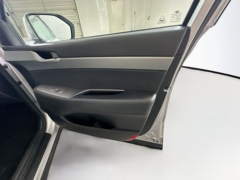 Used 2025 Hyundai Palisade SEL FWD image 34
