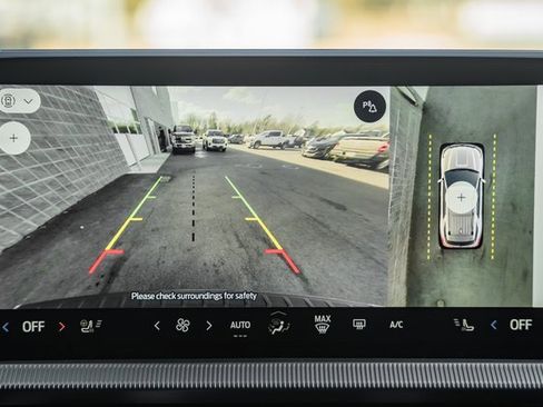 Used 2025 Ford Explorer ST-Line w/ ST-Line Street Pack image 47