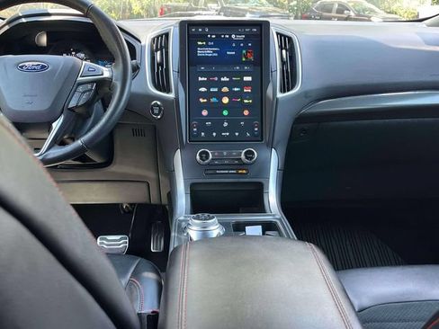 Certified 2024 Ford Edge ST-Line AWD/4WD image 15