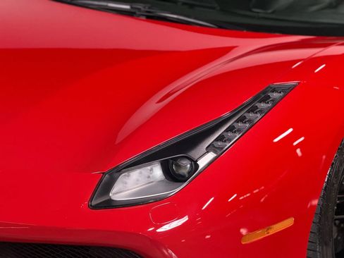 Used 2016 Ferrari 488 GTB Coupe 2D image 9