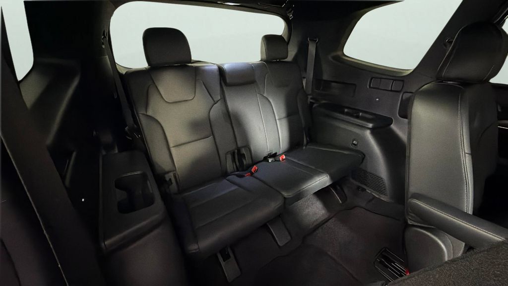 Used 2024 Kia Telluride EX X-Line AWD/4WD image 33