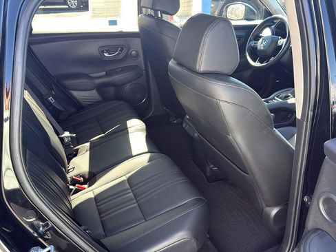 Certified 2025 Honda HR-V EX-L image 27