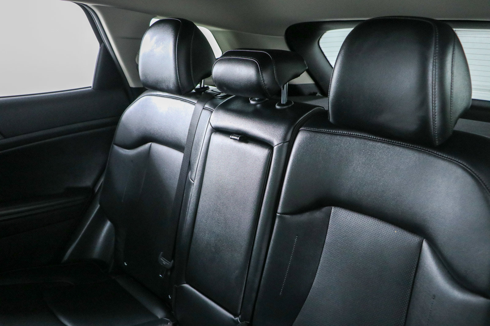 Used 2023 Kia Sportage EX FWD image 24