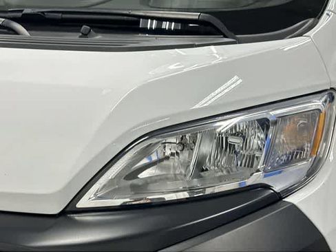 Used 2025 RAM ProMaster 2500 w/ Convenience Group FWD image 28