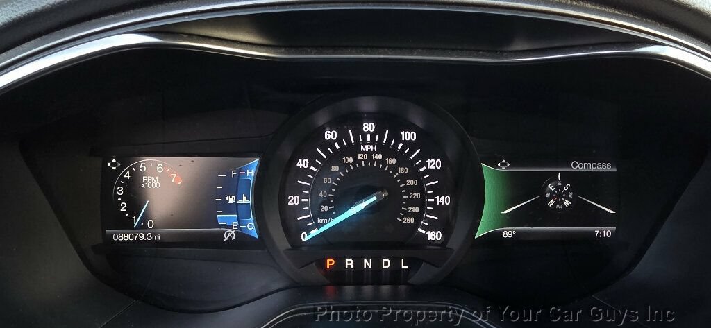 Used 2020 Ford Fusion SEL FWD image 27